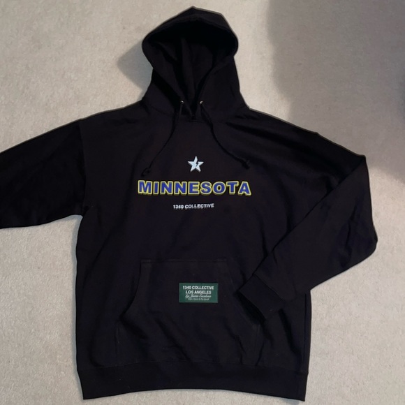 1340 Minnesota Vikings Justin Jefferson Hoodie - Picture 1 of 4